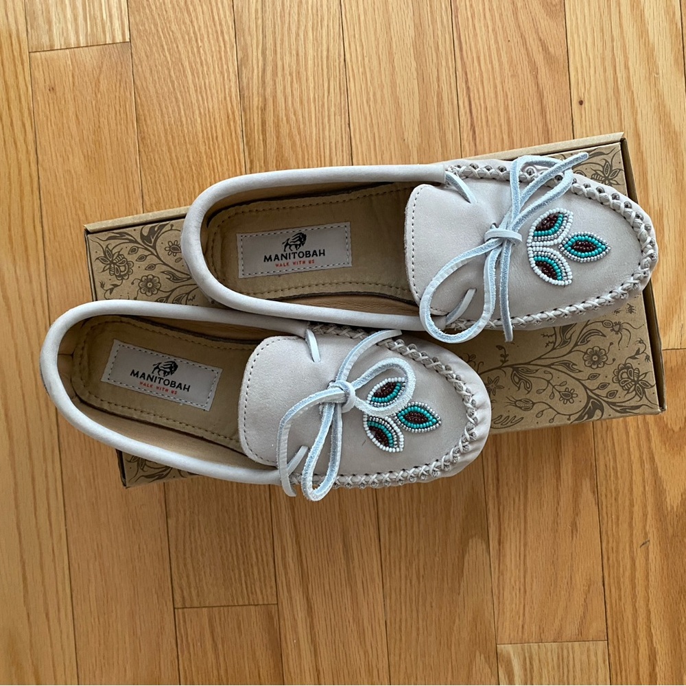 Women's Soft Grey Moccasins